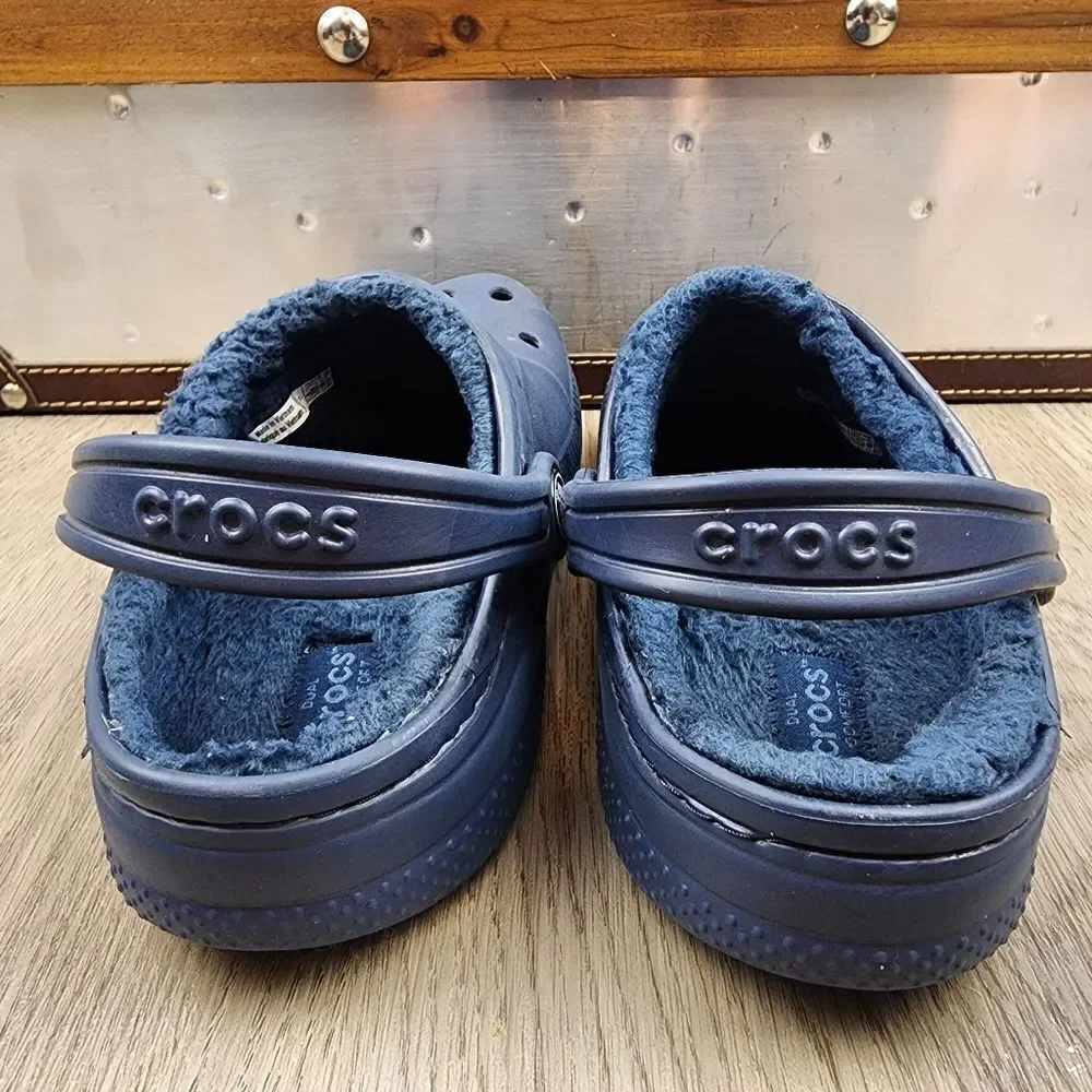 CROCS Lined Slip On Clog Shoes size J 1